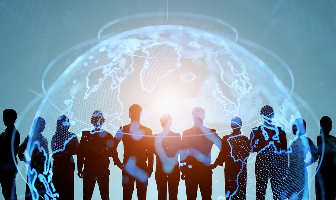 Leadership essentials - leading others for excellent performance