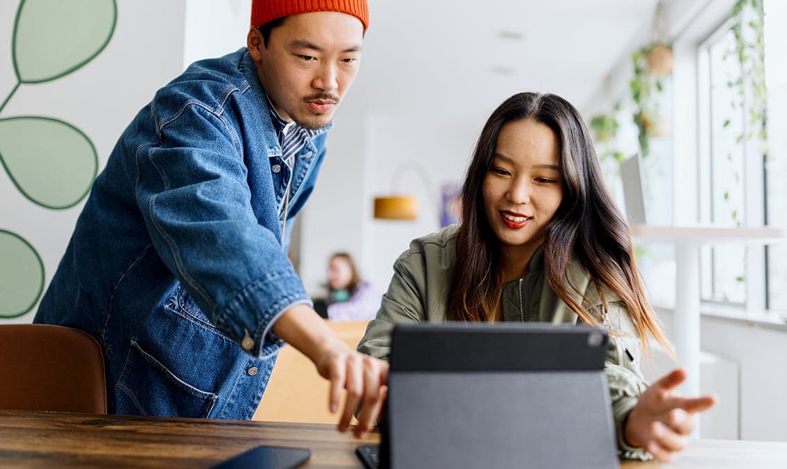 Azure Machine Learning: Deploy and consume models