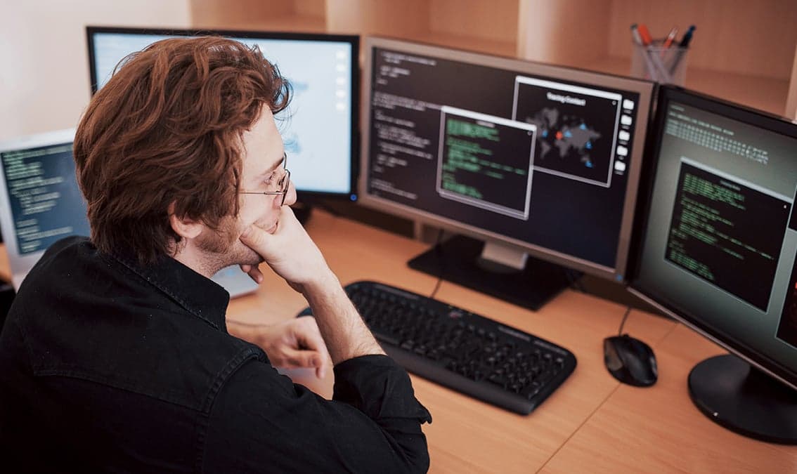 البرمجة المتزامنة