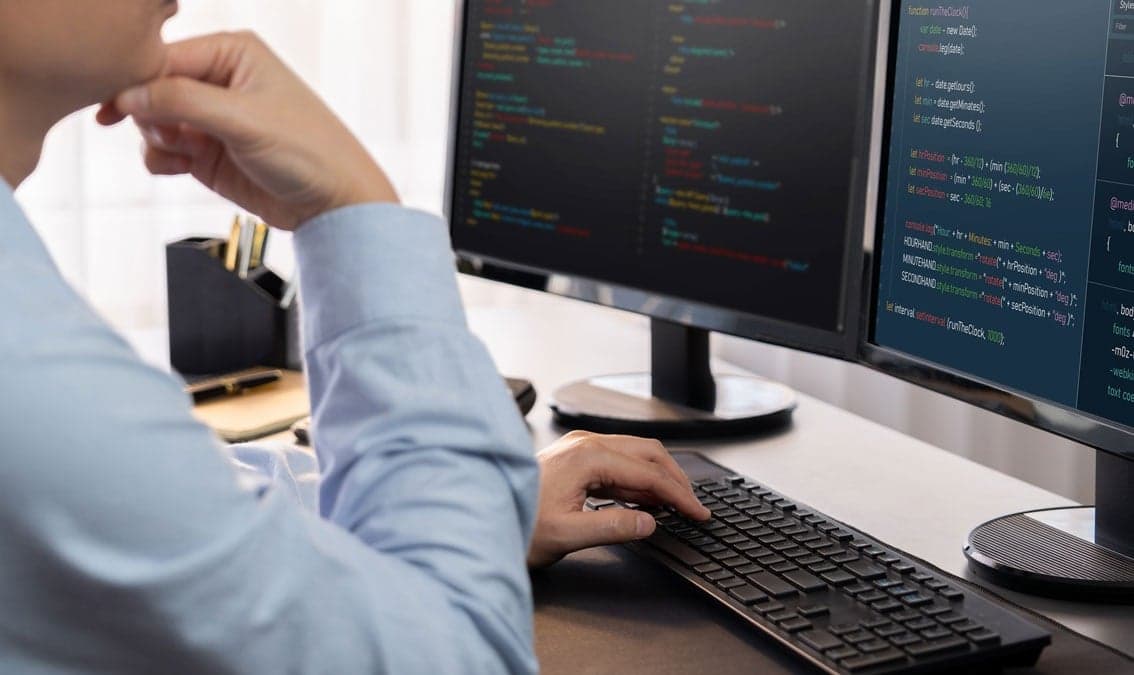 خصوصية البيانات والمعلومات