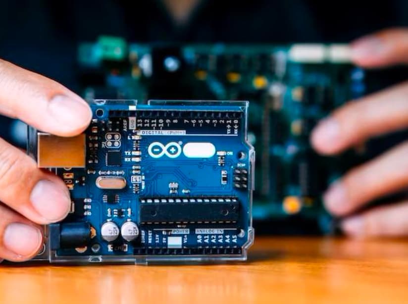 Arduino ile Mühendislik: Programlama, Elektronik ve Otomasyon Sistemleri